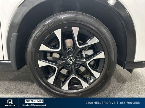 Used 2026 Honda HR-V EX-L image 12
