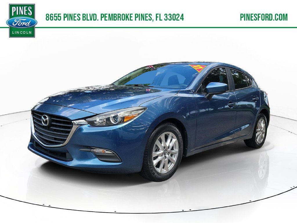 Used 2017 MAZDA MAZDA3 Sport FWD image 1