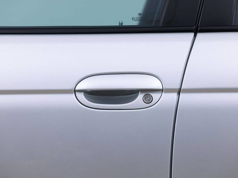 Used 2002 BMW M5 image 24