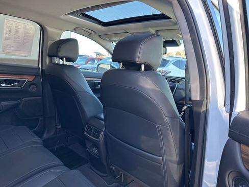 Used 2020 Honda CR-V Touring image 28