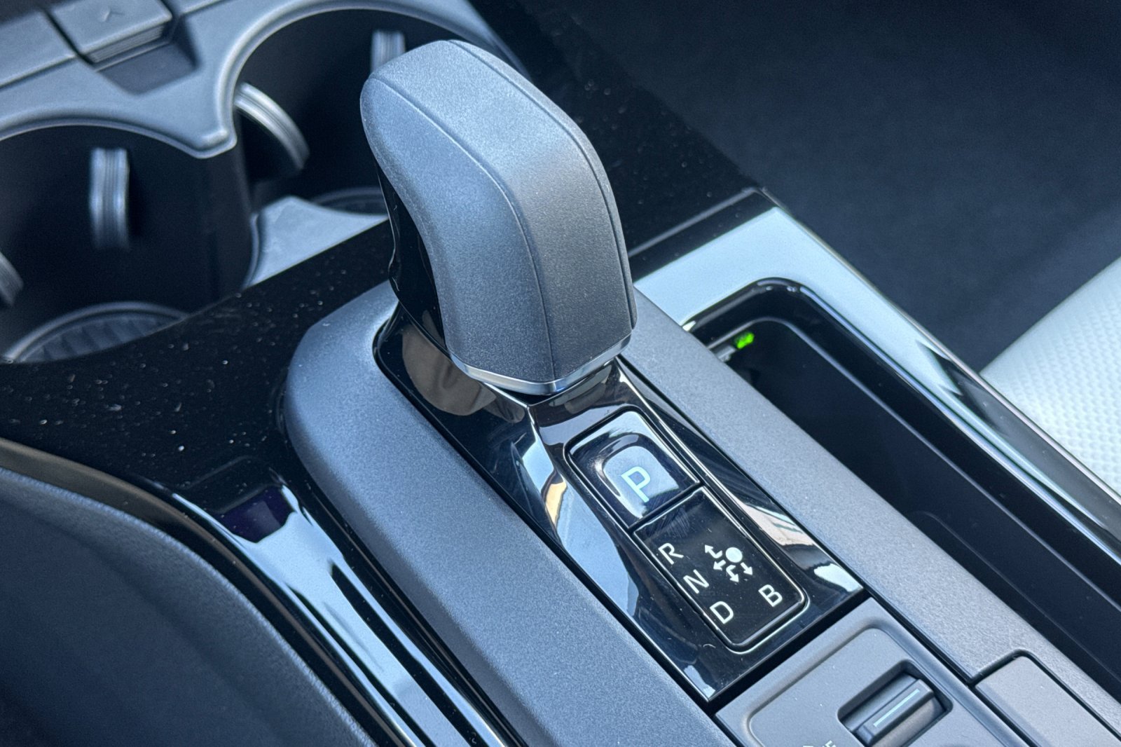 New 2027 Toyota Prius Limited AWD/4WD image 23
