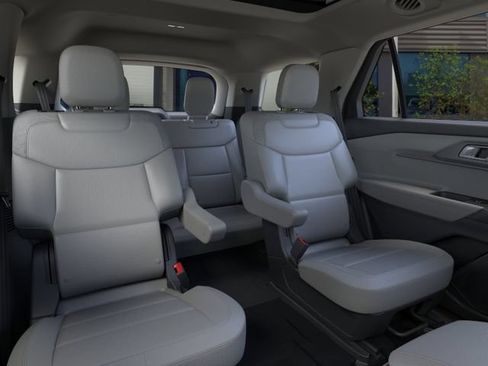 New 2026 Ford Explorer Active w/ Active Comfort Package AWD/4WD image 12