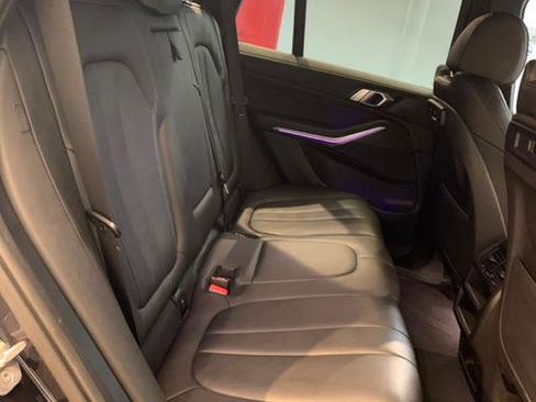 Used 2022 BMW X5 xDrive40i w/ M Sport Package image 69