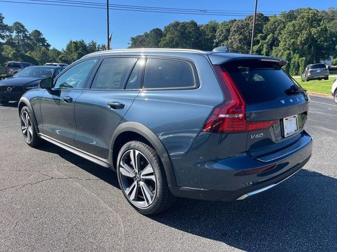 New 2026 Volvo V60 B5 Cross Country Plus w/ Protection Package Premier image 3