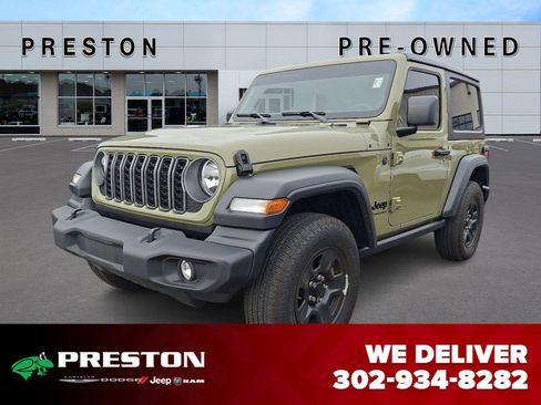 Used 2025 Jeep Wrangler Sport image 1