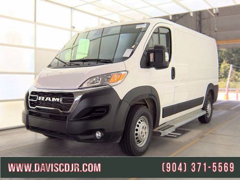 Used 2025 RAM ProMaster 2500 w/ U-Haul Equipment Group FWD image 1