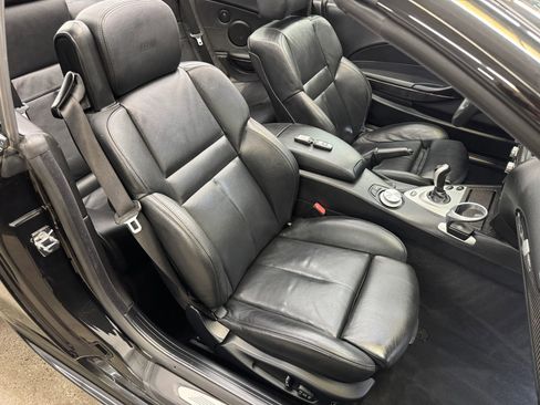 Used 2007 BMW M6 Convertible image 25