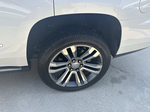 Used 2019 GMC Yukon Denali w/ Denali Ultimate Package image 4