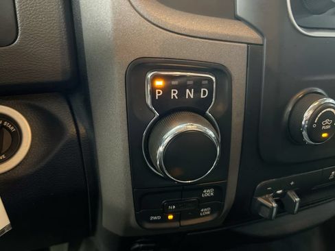Used 2016 RAM 1500 Express w/ Black Ram 1500 Express Group AWD/4WD image 17