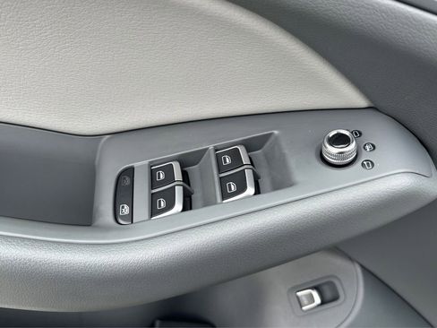 Used 2013 Audi Q5 2.0T Premium w/ Convenience Pkg image 34