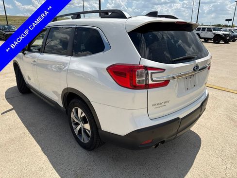 Used 2023 Subaru Ascent Premium w/ Convenience Package AWD/4WD image 8