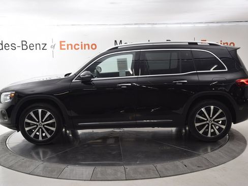 Used 2023 Mercedes-Benz GLB 250 image 3