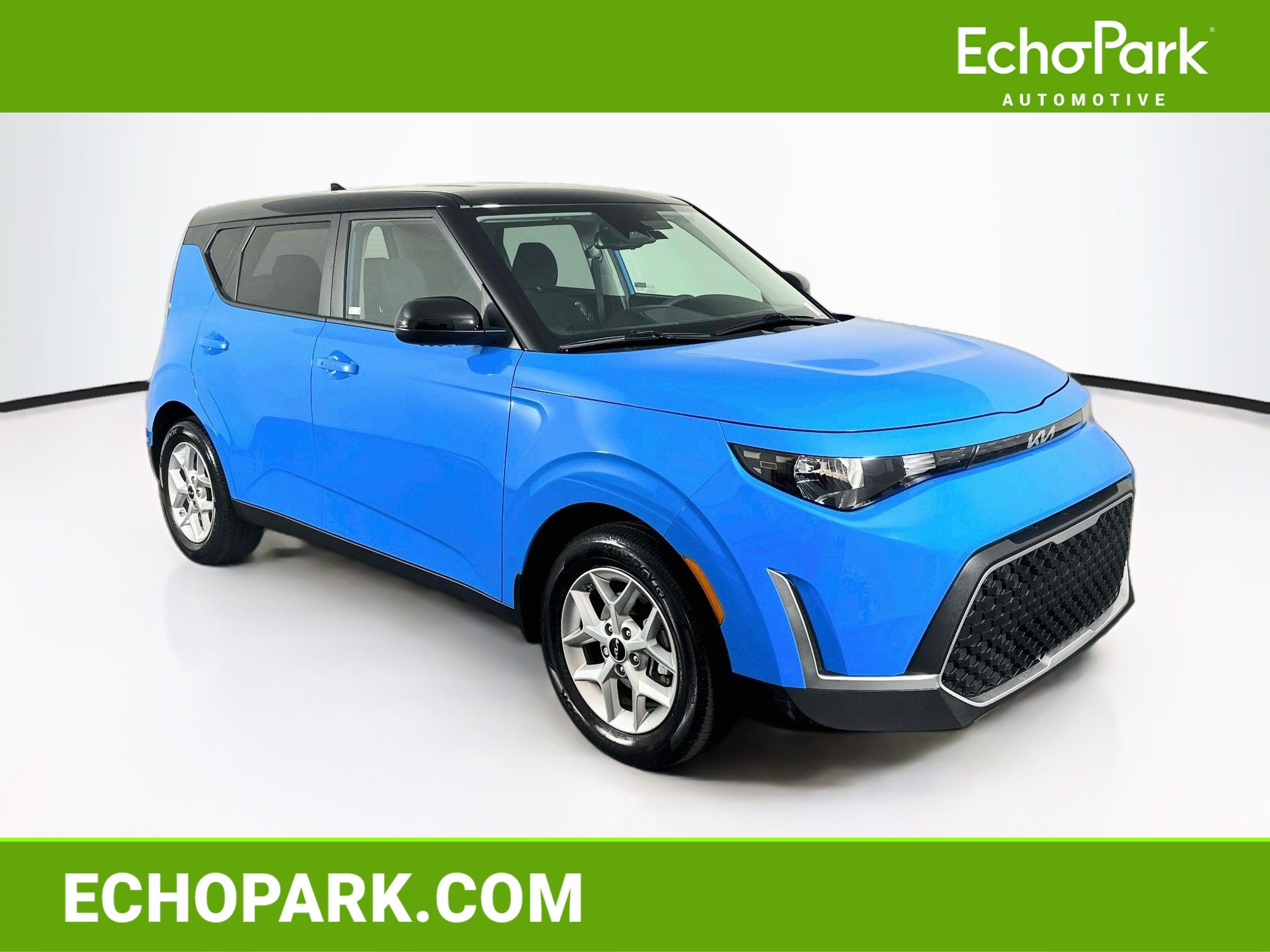 Used 2025 Kia Soul S FWD image 1
