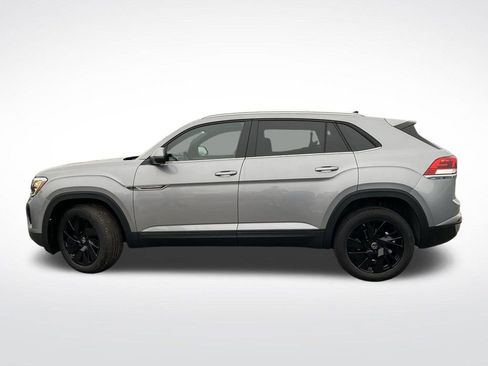 New 2025 Volkswagen Atlas Cross Sport SE image 11