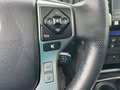 Used 2024 Toyota 4Runner Limited AWD/4WD image 23