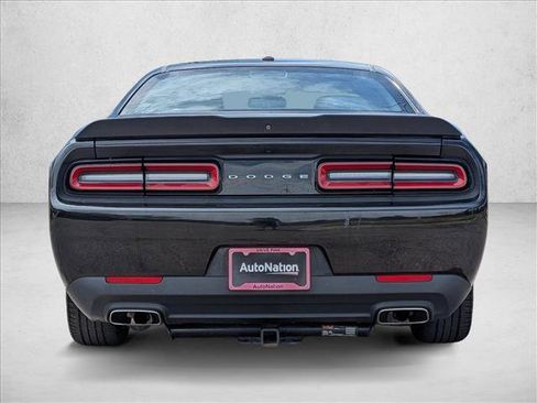 Used 2019 Dodge Challenger SXT w/ Blacktop Package image 6