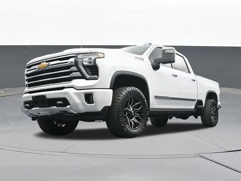 Used 2024 Chevrolet Silverado 2500 High Country w/ Technology Package AWD/4WD image 58