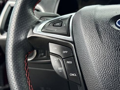 Used 2024 Ford Edge ST-Line image 31