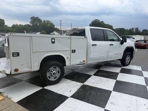 Used 2020 GMC Sierra 2500 2WD Crew Cab w/ Convenience Package image 7