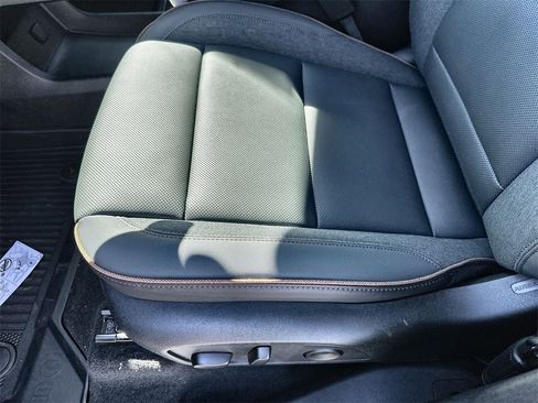 New 2026 GMC Acadia AT4 w/ Luxury Package image 25