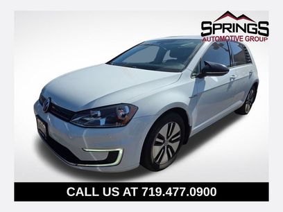 Used 2016 Volkswagen e-Golf SE w/ DC Fast Charging Package