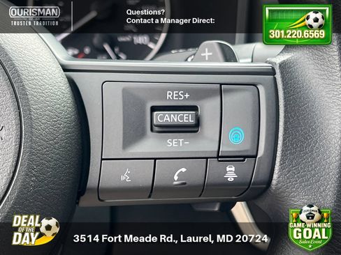 Used 2024 Nissan Rogue SV AWD/4WD image 24