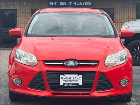 Used 2012 Ford Focus SE FWD image 6