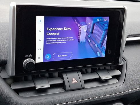 Used 2024 Toyota RAV4 XLE image 27