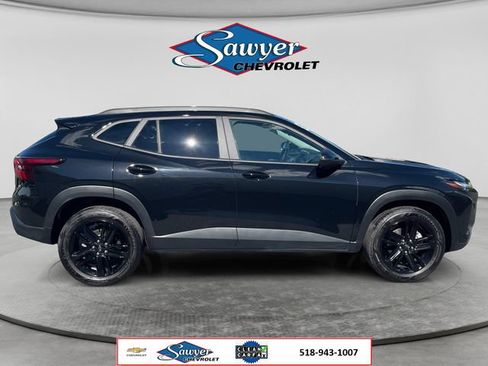 Used 2024 Chevrolet Trax ACTIV w/ Driver Confidence Package FWD image 6