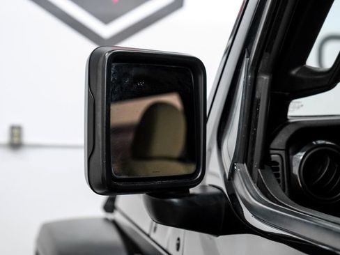 Used 2020 Jeep Wrangler Sport AWD/4WD image 36