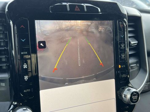 Used 2023 RAM 1500 Big Horn image 13