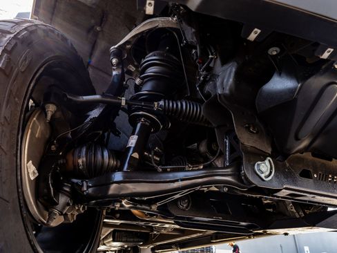 Used 2024 Chevrolet Silverado 1500 High Country w/ Technology Package image 13