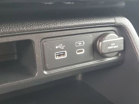 Used 2023 Honda Pilot TrailSport image 27