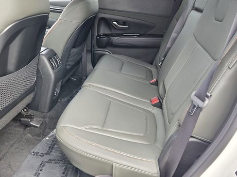 Certified 2024 Hyundai Santa Cruz Limited AWD/4WD image 11