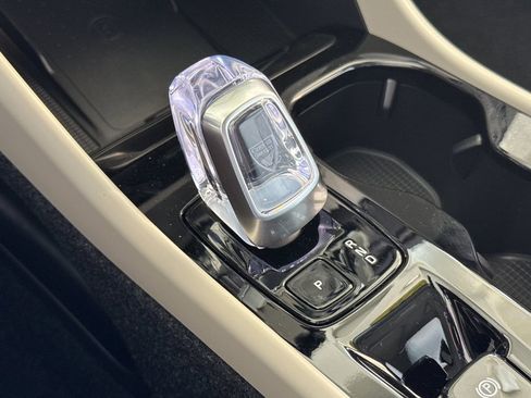 New 2026 Volvo XC40 B5 Plus w/ Climate Package image 21