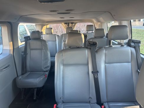 Used 2017 Ford Transit 150 XL image 21