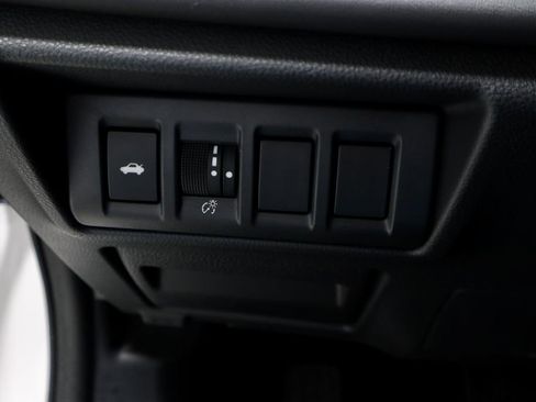 Used 2025 Subaru Legacy Limited image 30