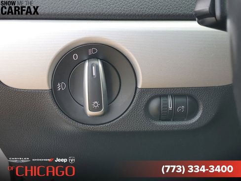 Used 2013 Volkswagen Jetta GLI Autobahn FWD image 21