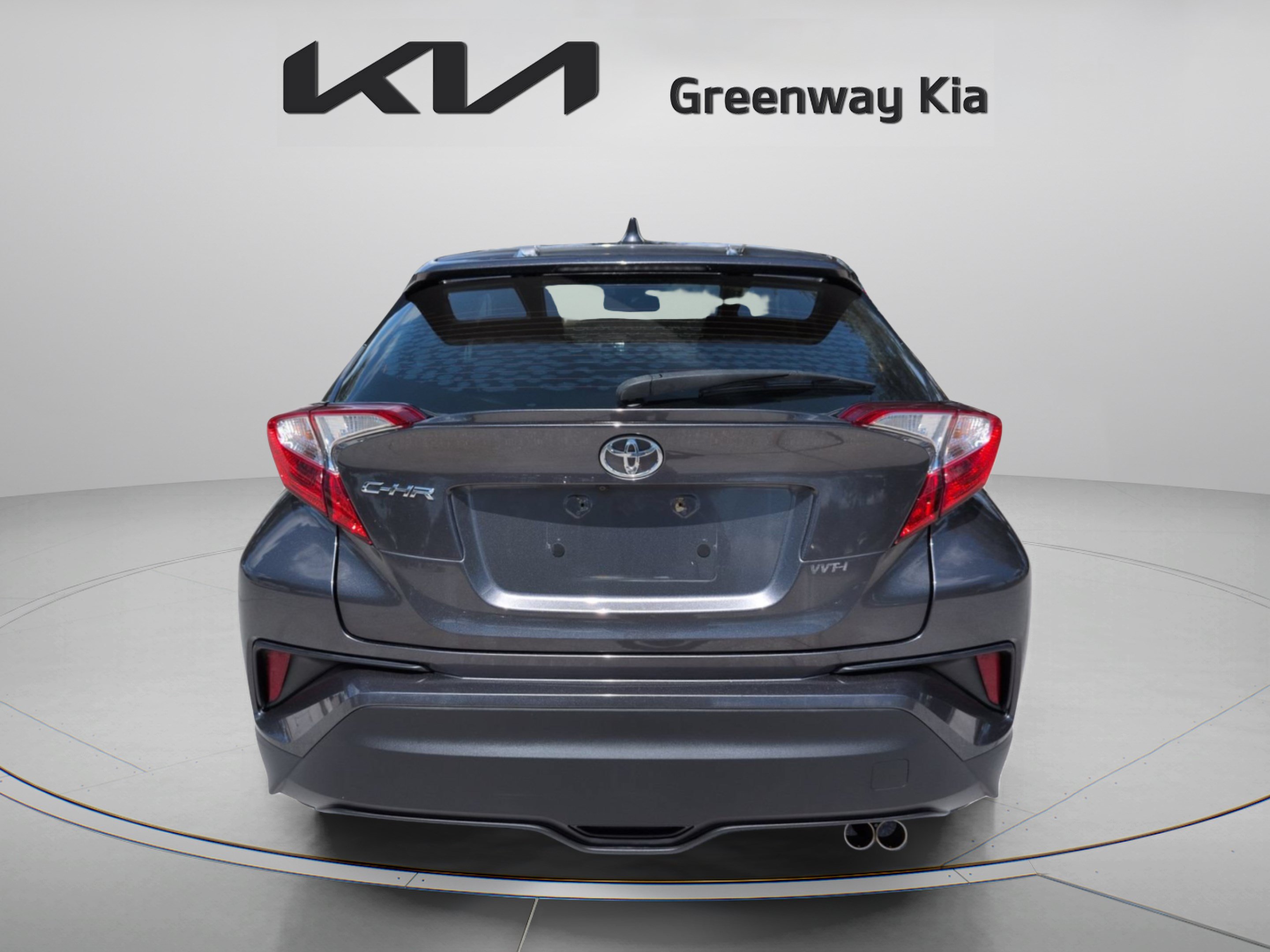 Used 2019 Toyota C-HR XLE FWD image 6