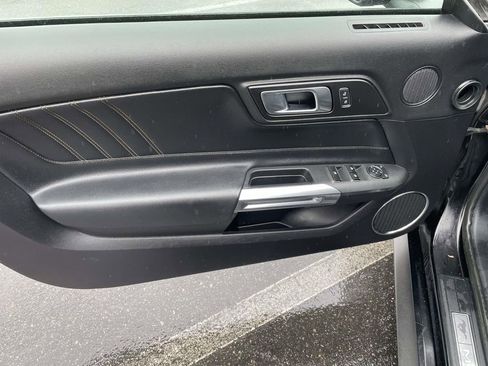 Used 2019 Ford Mustang Premium image 26