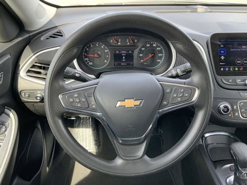 Used 2024 Chevrolet Malibu LT image 26