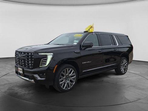 New 2026 GMC Yukon XL Denali Ultimate AWD/4WD image 5