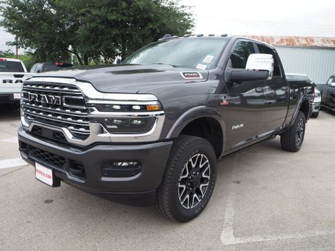 New 2025 RAM 2500 Limited image 2