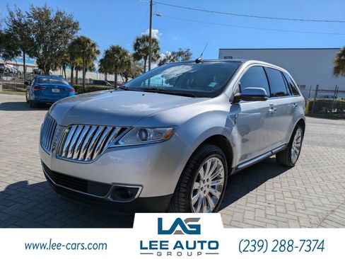 Used 2013 Lincoln MKX FWD image 6