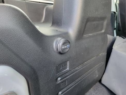 Used 2023 Jeep Wrangler Unlimited Sahara AWD/4WD image 30