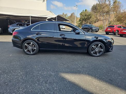 Used 2019 Mercedes-Benz A 220 image 4