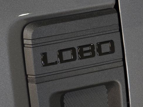 New 2026 Ford Maverick Lobo image 3