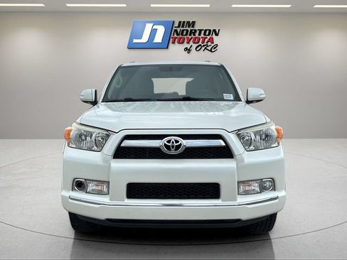 Used 2013 Toyota 4Runner SR5 RWD image 2
