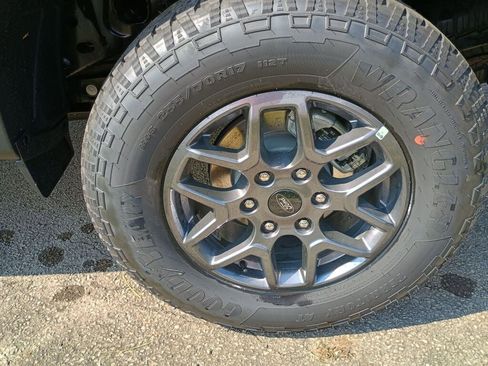 New 2025 Ford Ranger XLT w/ FX4 Off-Road Package image 24