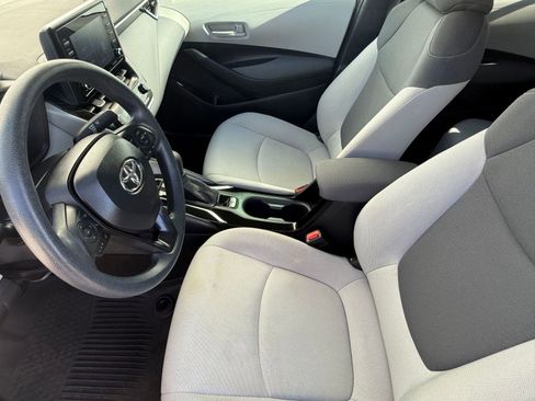 Certified 2022 Toyota Corolla L image 5